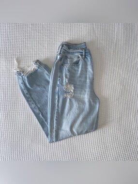 distressed straight leg jeans